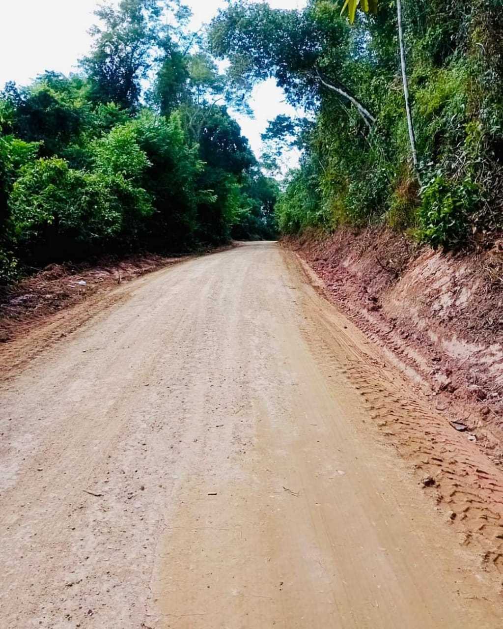 Camacã: Prefeitura aproveita a estiagem e segue em frente na manutenção das estradas vicinais